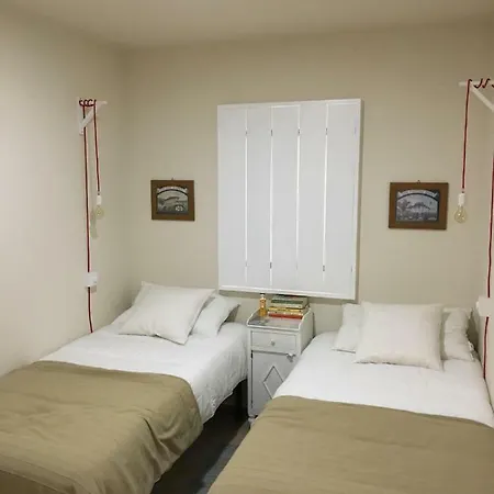 Casa Do Gato Que Queria Pescador *